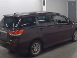 TOYOTA WISH 4WD 3