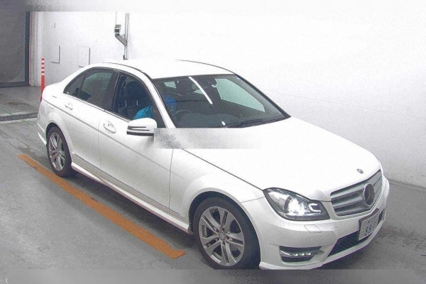 MERCEDES BENZ C CLASS