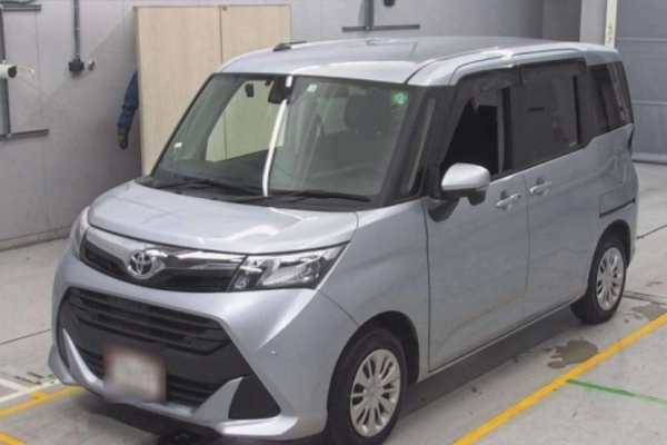 TOYOTA TANK