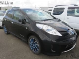 Nissan Leaf AZE0-108930 10