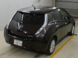 Nissan Leaf AZE0-114386 3