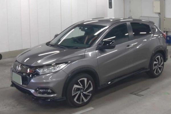 Honda Vezel RU1-1333743