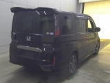 HONDA STEP WAGON  Cool Spirit  7 мест 1