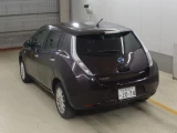 Nissan Leaf AZE0-114386 1