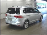 Volkswagen Golf Touran 0