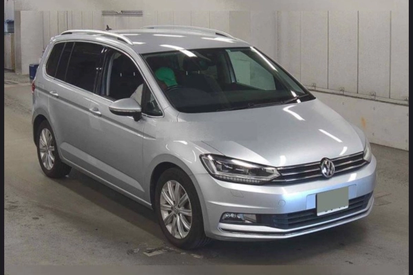 Volkswagen Golf Touran