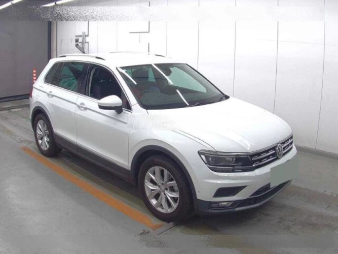 VOLKSWAGEN TIGUAN 2017