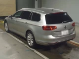 VOLKSWAGEN PASSAT VARIANT 2015 2