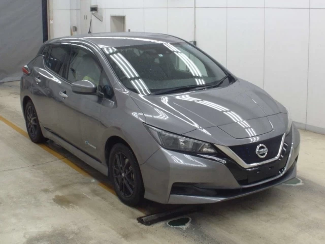 Nissan Leaf	ZE1-020883