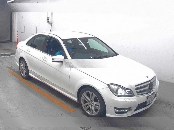 MERCEDES BENZ C CLASS