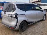 Toyota Sienta NSP170-7190571 9