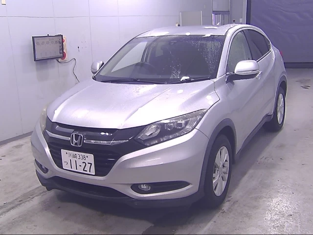 HONDA VEZEL 2015