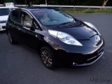 Nissan Leaf AZE0-112680 22